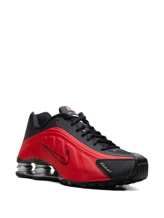 Nike Shox R4 Sneakers