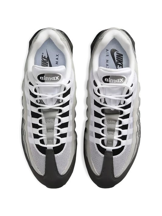 Nike Air Max 95 Sneakers