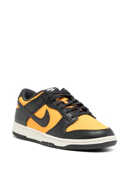 Nike Dunked Low Sneakers