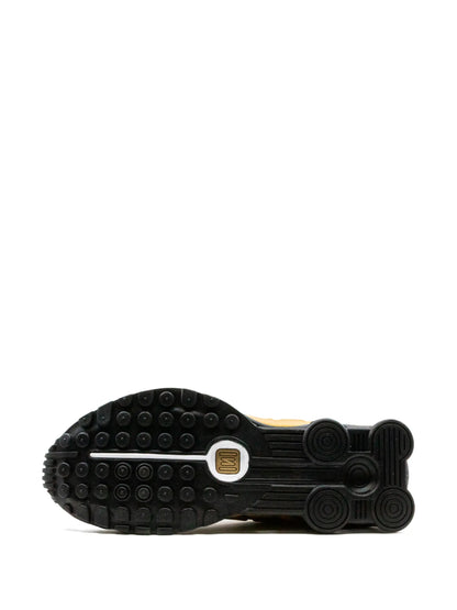 Nike Shox R4 Sneakers