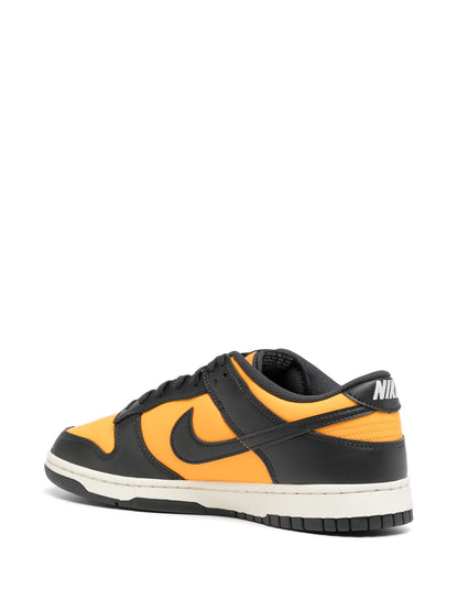 Nike Dunked Low Sneakers