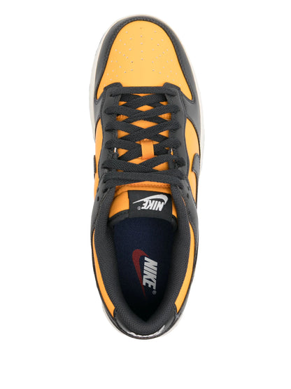 Nike Dunked Low Sneakers