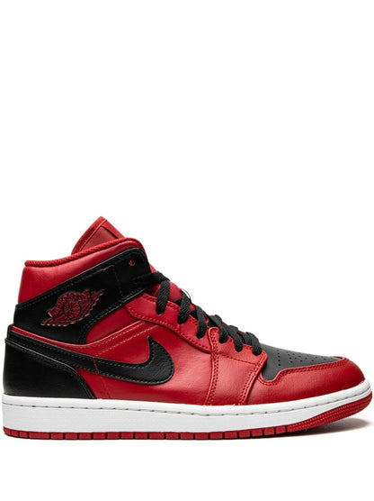 Air Jordan 1 Retro High OG Sneakers