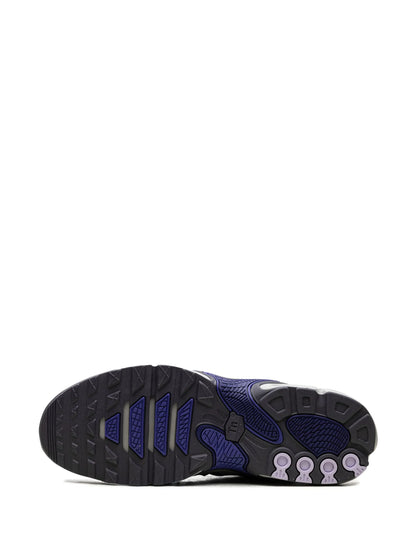 Nike Air Max Plus Drift Lace Up Sneakers
