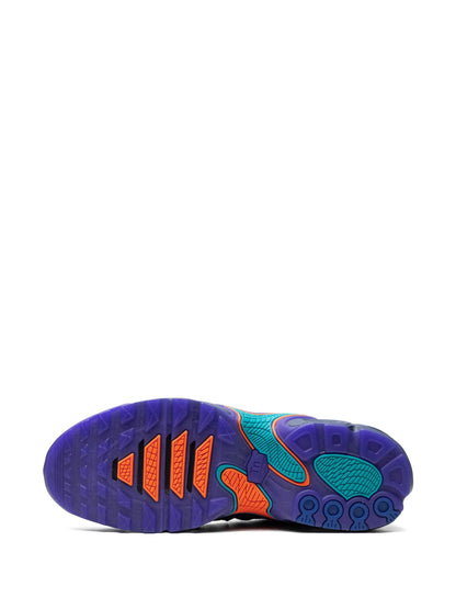 Nike Air Max Plus Drift Lace Up Sneakers