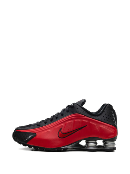 Nike Shox R4 Sneakers