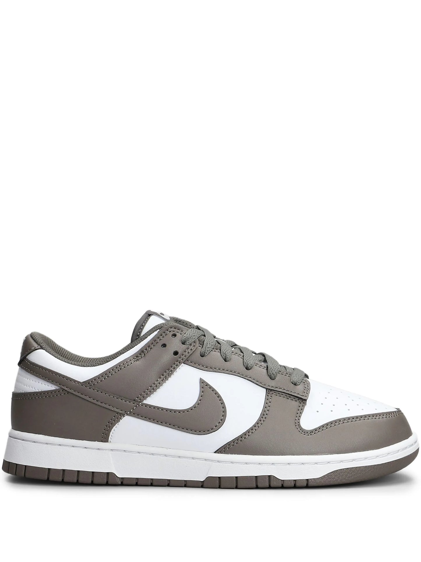 Nike Dunked Low Sneakers