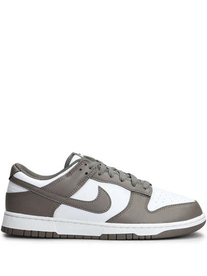 Nike Dunked Low Sneakers
